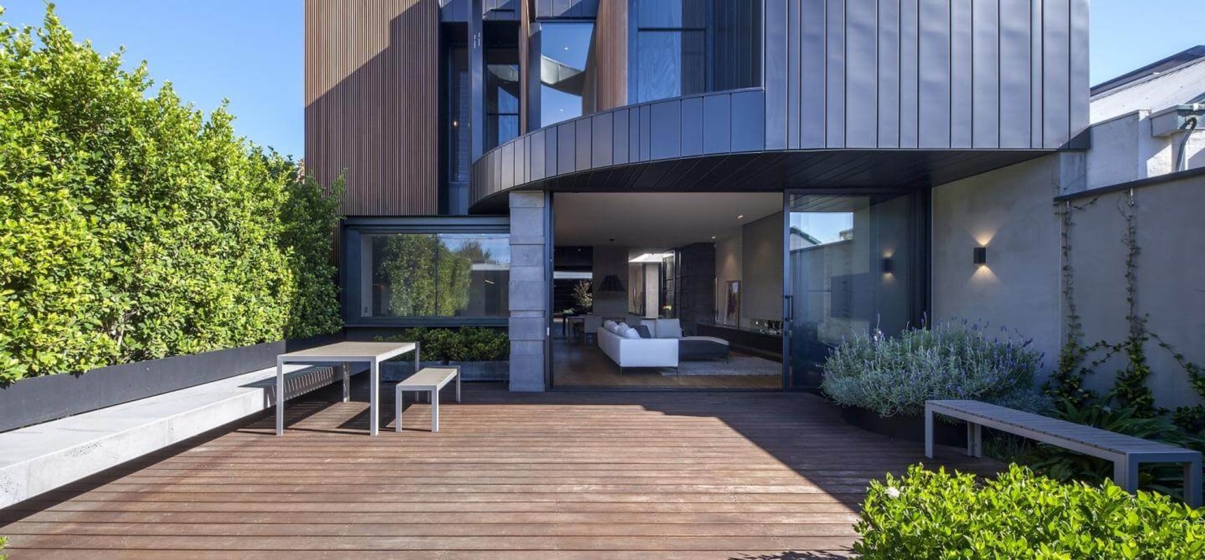heat regulating windows brisbane 1